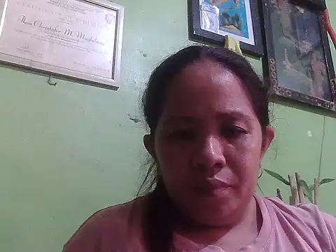 Snapshot of sweetlady_pinay chatting on July 8, 2:49 am sweetlady pinay online show from July 8, 2:49 am