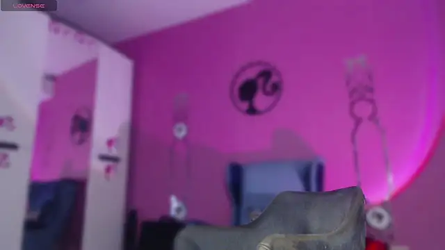 Snapshot of Tallso_sex chatting on December 14, 6:52 pm Tallso sex online show from December 14, 6:52 pm