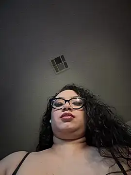 CarmelaAnthony online show from February 6, 12:26 pm