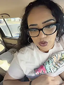 CarmelaAnthony online show from November 13, 4:39 pm