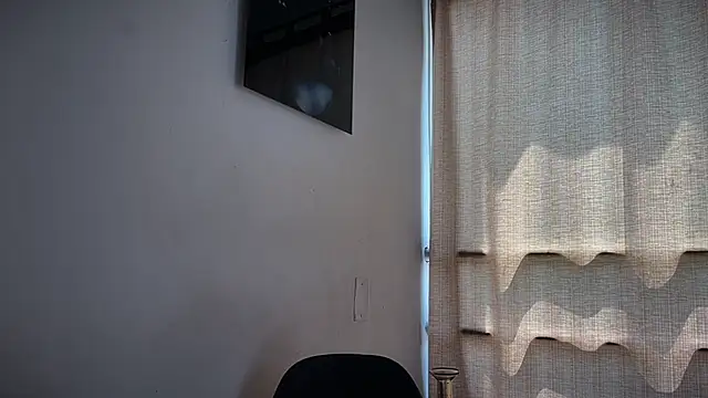 romeolovedark online show from February 26, 4:06 pm