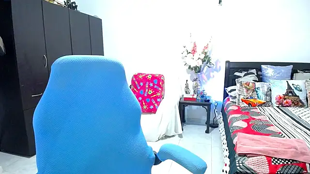 Snapshot of Xiimen chatting on February 7, 12:03 am Xiimen online show from February 7, 12:03 am