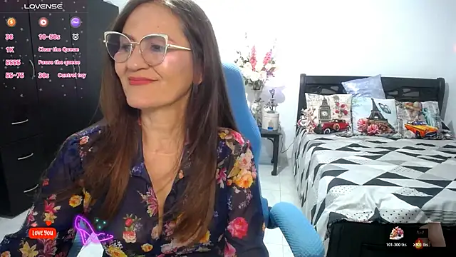 Snapshot of Xiimen chatting on March 3, 2:07 am Xiimen online show from March 3, 2:07 am