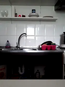 Snapshot of Moi_Lina chatting on September 23, 11:35 am Moi Lina online show from September 23, 11:35 am