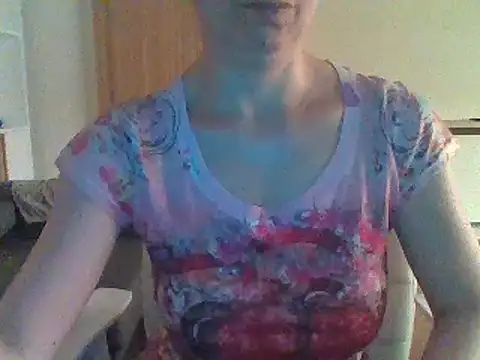 Snapshot of Moi_Lina chatting on July 27, 11:45 pm Moi Lina online show from July 27, 11:45 pm