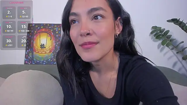 Snapshot of TIFFANYRUSSO chatting on April 28, 6:07 am TIFFANYRUSSO online show from April 28, 6:07 am
