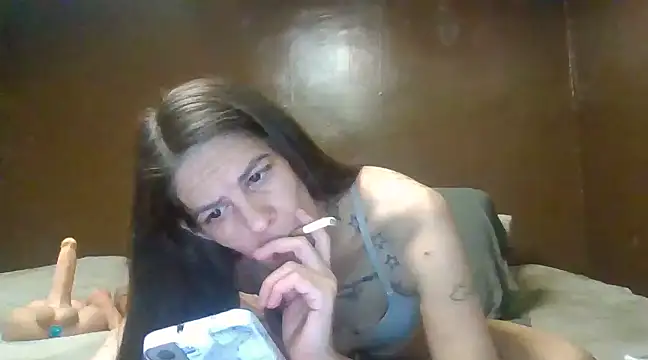 Snapshot of Heavenskyyee chatting on February 26, 6:37 am Heavenskyyee online show from February 26, 6:37 am