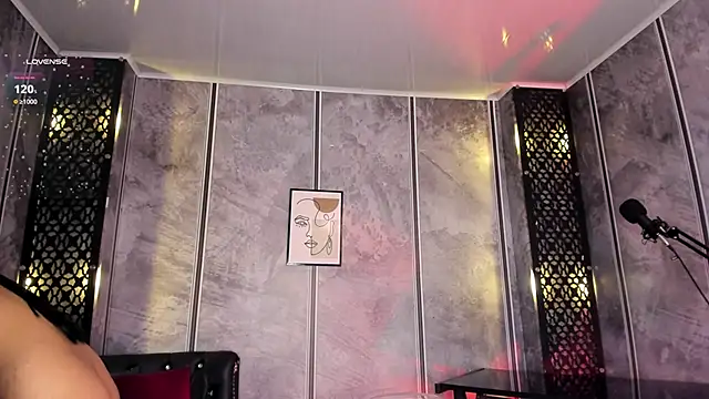 Amaraa Lewis online show from February 28, 12:09 pm