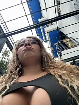 ValeriaHot69 online show from November 24, 3:12 pm