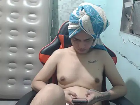 Snapshot of itsmacky4u chatting on September 19, 11:22 am itsmacky4u online show from September 19, 11:22 am