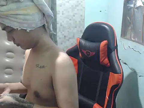 Snapshot of itsmacky4u chatting on October 26, 5:24 am itsmacky4u online show from October 26, 5:24 am