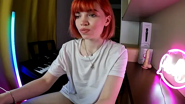Snapshot of olivka-flower chatting on April 29, 8:37 pm olivka-flower online show from April 29, 8:37 pm