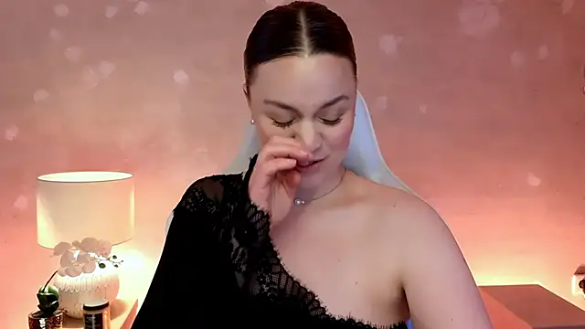 MilaFleur online show from February 27, 3:01 pm