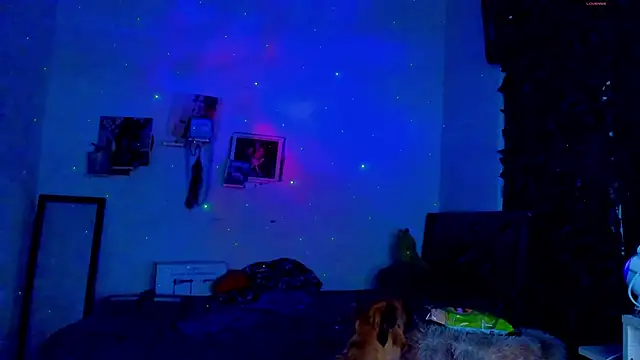 Snapshot of sweetvond_ chatting on September 16, 3:51 am sweetvond online show from September 16, 3:51 am