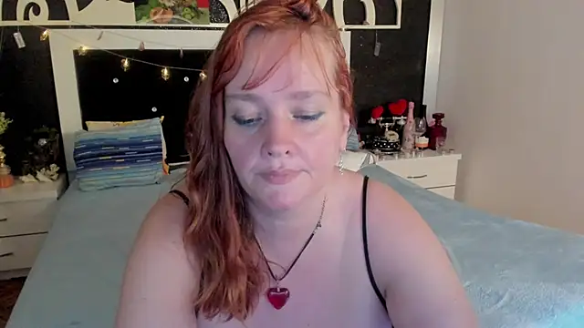 Snapshot of SinFulTitsDD chatting on January 27, 10:16 pm SinFulTitsDD online show from January 27, 10:16 pm