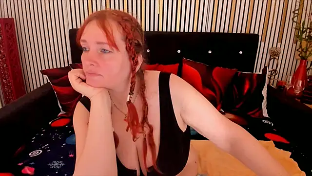 SinFulTitsDD online show from March 29, 12:49 pm