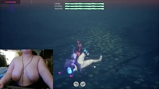 Snapshot of ItsBunniBabe chatting on January 17, 11:17 am ItsBunniBabe online show from January 17, 11:17 am