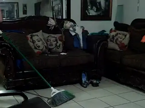 Snapshot of Cataleia21 chatting on January 14, 11:49 am Cataleia21 online show from January 14, 11:49 am