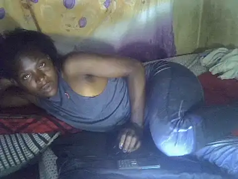 cute-shamza online show from April 11, 4:28 am