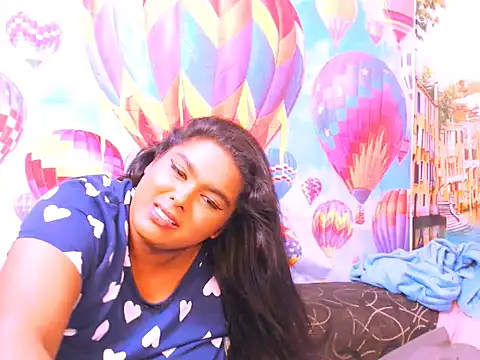 Snapshot of Indianfairy99 chatting on December 19, 12:12 pm Indianfairy99 online show from December 19, 12:12 pm