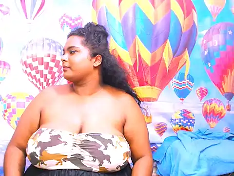 Snapshot of Indianfairy99 chatting on January 17, 12:10 pm Indianfairy99 online show from January 17, 12:10 pm