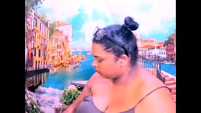 Snapshot of Indianfairy99 chatting on December 17, 6:47 pm Indianfairy99 online show from December 17, 6:47 pm