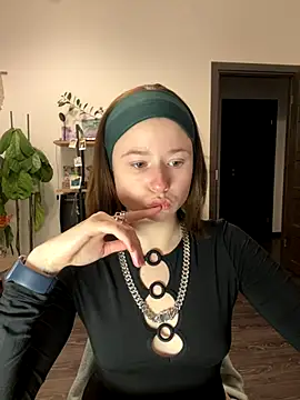 sweetest pie online show from December 5, 4:34 pm