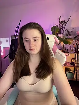 sweetest pie online show from March 1, 5:37 pm