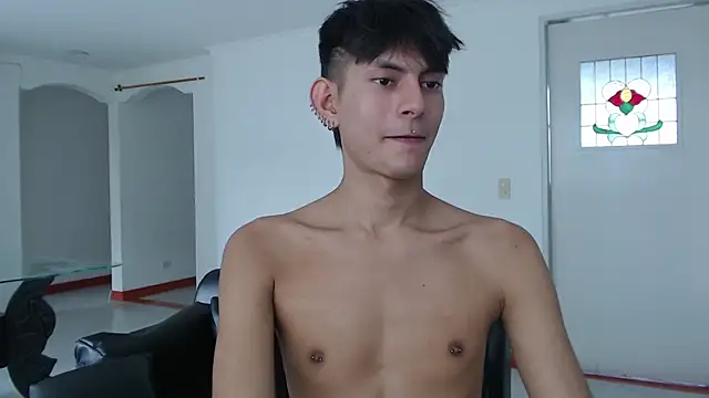 Snapshot of imdavo23 chatting on January 16, 8:36 pm imdavo23 online show from January 16, 8:36 pm