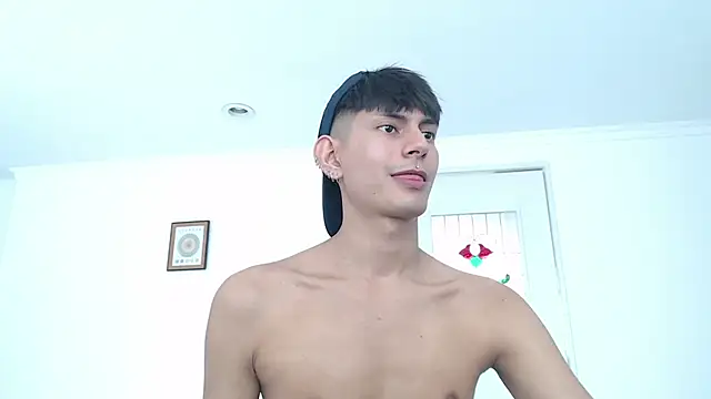 Snapshot of imdavo23 chatting on March 18, 4:59 pm imdavo23 online show from March 18, 4:59 pm