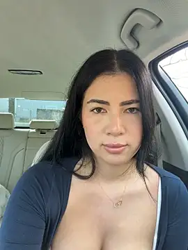 Snapshot of clairewntr chatting on February 28, 10:27 am clairewntr online show from February 28, 10:27 am