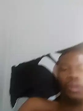 Snapshot of Malibongwe17 chatting on September 21, 5:42 am Malibongwe17 online show from September 21, 5:42 am