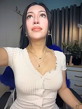 Snapshot of Jasmine_Elcock chatting on May 7, 9:42 pm Jasmine Elcock online show from May 7, 9:42 pm