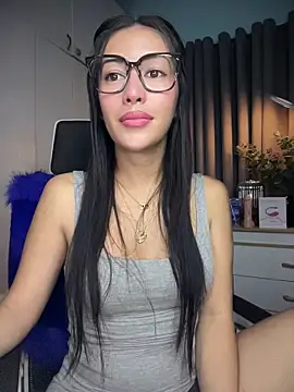 Snapshot of Jasmine_Elcock chatting on June 3, 6:02 pm Jasmine Elcock online show from June 3, 6:02 pm