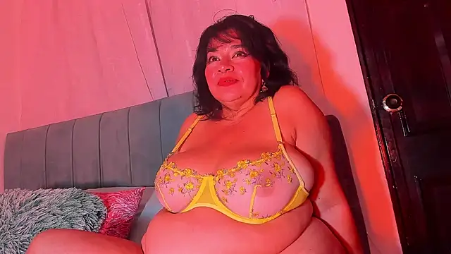 karlablue  online show from December 21, 3:03 am