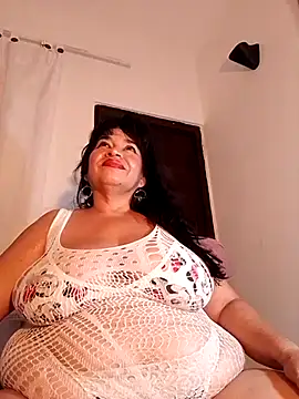 karlablue  online show from February 1, 10:23 pm