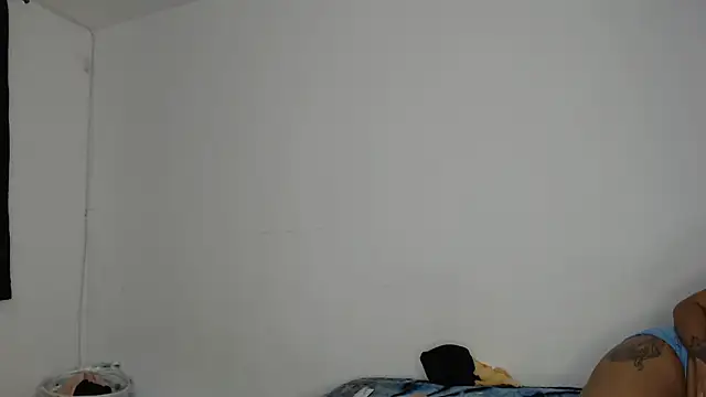 kathy luisa online show from December 3, 8:29 pm