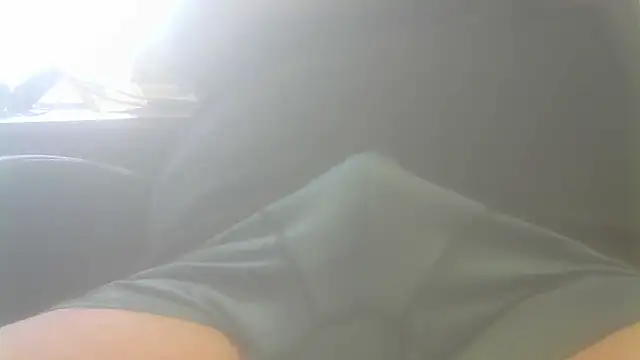 Snapshot of chadhammer chatting on February 14, 10:14 pm chadhammer online show from February 14, 10:14 pm