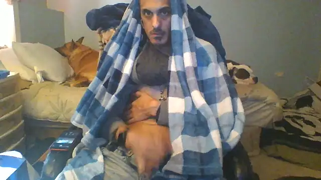 hottboyy45 online show from February 28, 8:07 pm