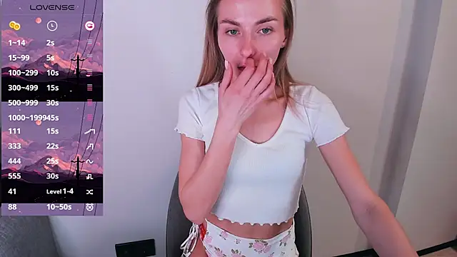 Aquilaris  online show from March 25, 12:44 pm