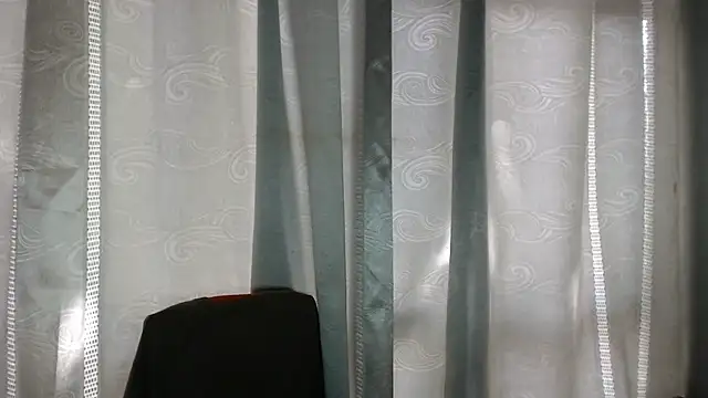 Armando 2002 online show from October 30, 5:35 pm