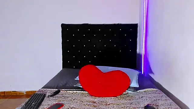 valen colombian69 online show from February 27, 6:13 am