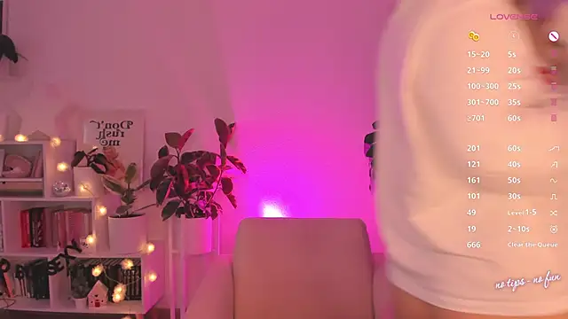 pussy-kattt online show from November 23, 8:58 am