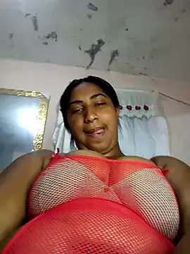 Snapshot of estrellasquirt chatting on February 25, 4:03 am estrellasquirt online show from February 25, 4:03 am