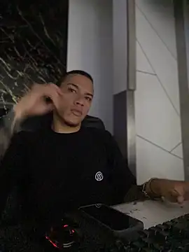 Snapshot of BestMasterForYou chatting on October 8, 8:17 pm BestMasterForYou online show from October 8, 8:17 pm