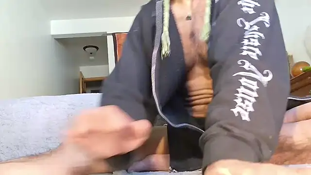 Snapshot of Poindexxter13 chatting on March 7, 9:59 pm Poindexxter13 online show from March 7, 9:59 pm