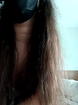 Snapshot of arabiaAna chatting on May 31, 3:47 am arabiaAna online show from May 31, 3:47 am