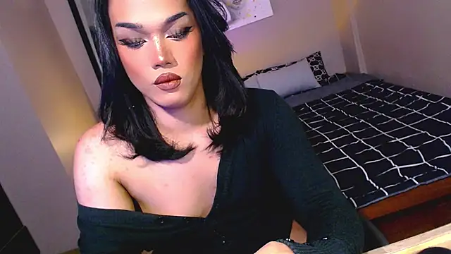 Ur temptress sam online show from January 22, 11:34 am