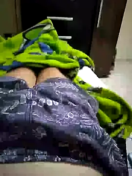 shiiank online show from April 14, 1:22 am