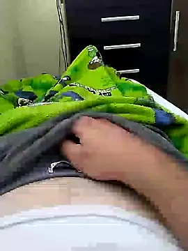 Snapshot of shiiank chatting on May 3, 6:03 pm shiiank online show from May 3, 6:03 pm